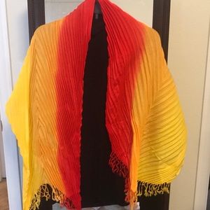 Gorgeous,vibrant scarf/wrap